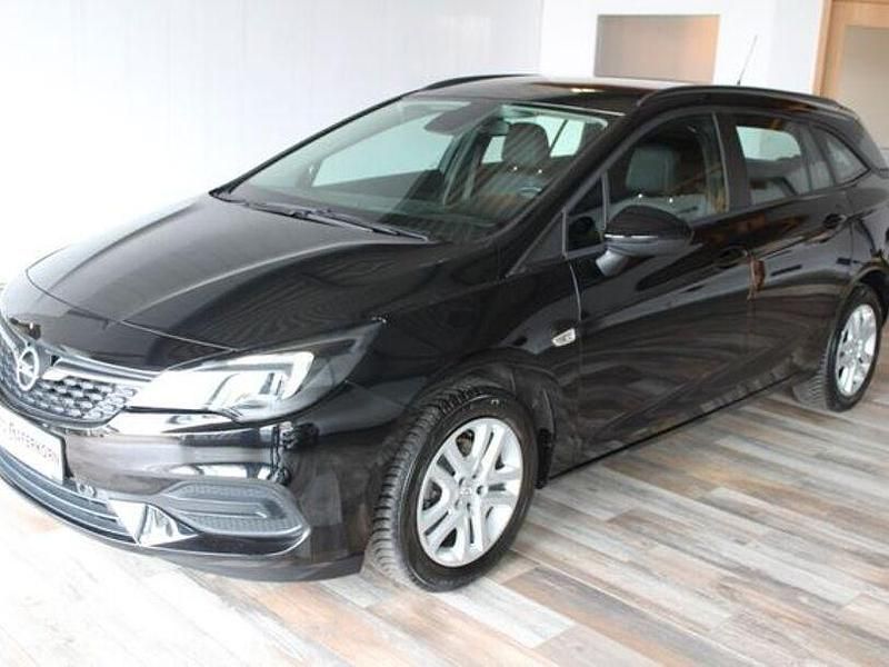 Gebraucht Opel Astra Edition 131 PS (96 kW) 2022 Schwarz Kombi