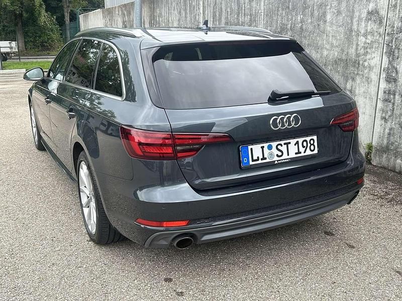 Gebraucht Audi A4 Design 252 PS (185 kW) 2017 Grau Kombi
