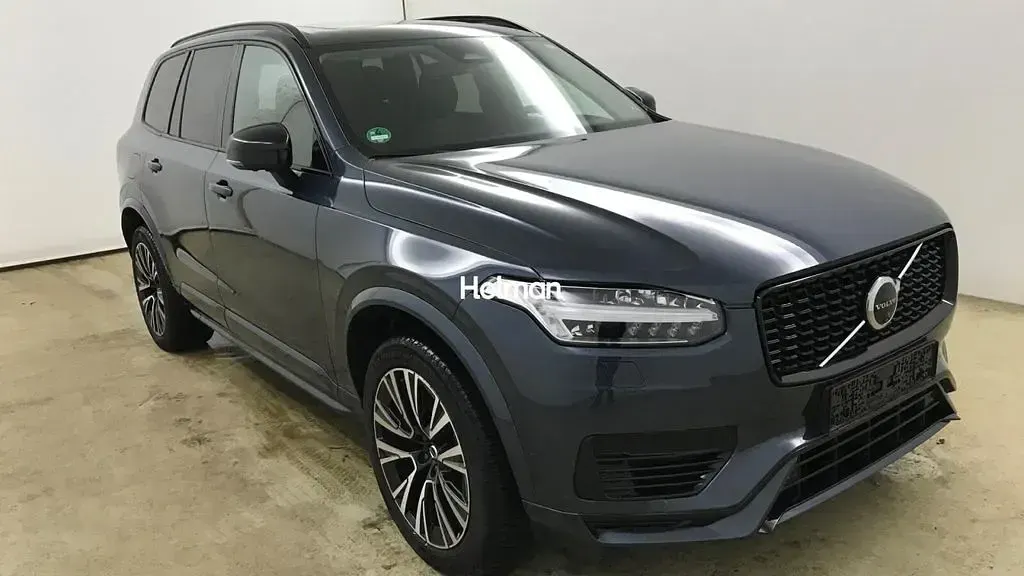 Second-hand Volvo XC90 Plus 455 CP (334 kW) 2024 Albastru SUV