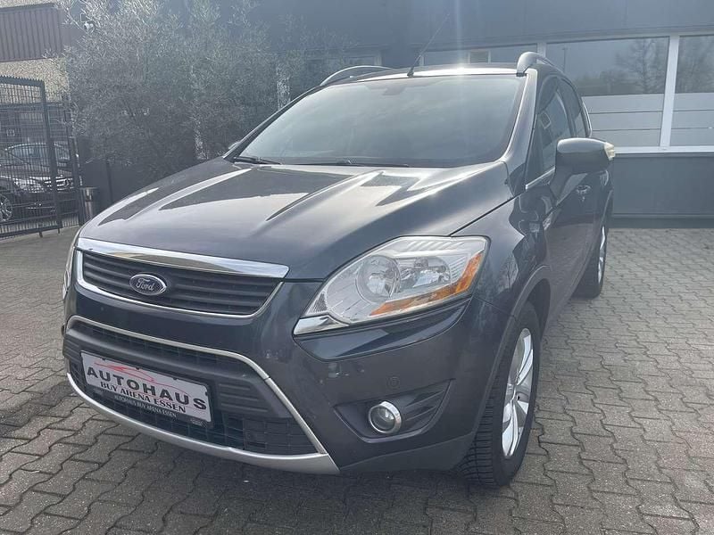 Gebraucht Ford Kuga Titanium 136 PS (100 kW) 2009 Royalgrau met. SUV
