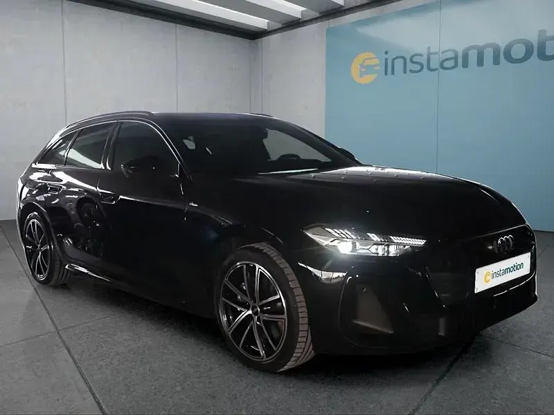 Gebraucht Audi A5 S-Line 204 PS (150 kW) 2026 Schwarz Kombi