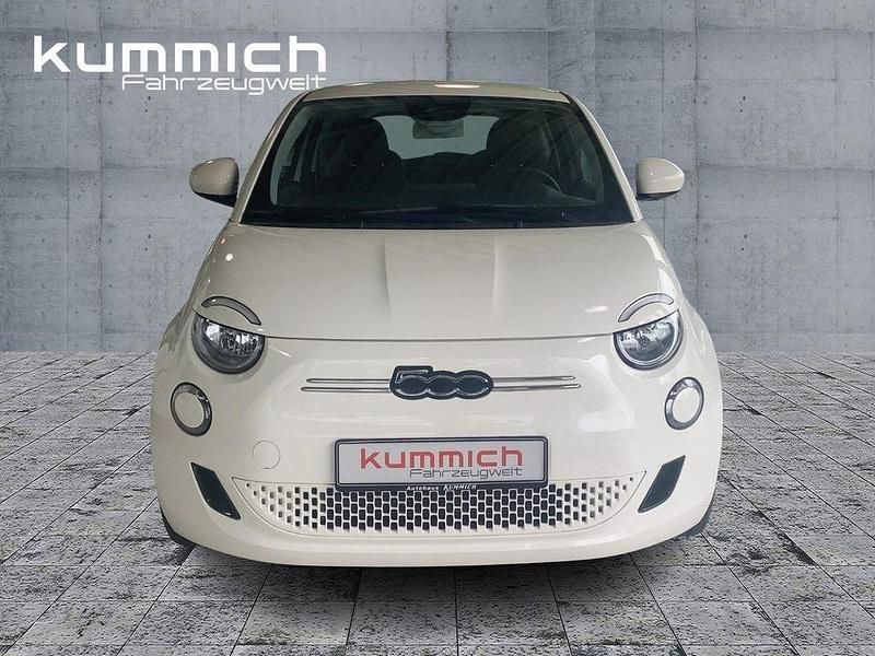 Gebraucht Fiat 500e 85 kW (116 PS) 2023 Weiß Kleinwagen