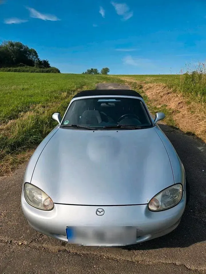 Gebraucht Mazda MX5 110 PS (80 kW) 1999 Silber Cabrio
