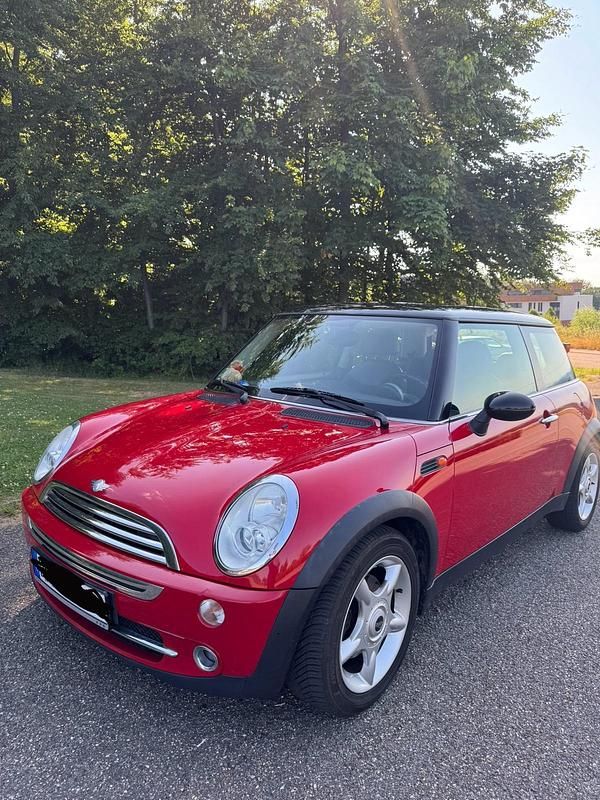 Rot Gebraucht 2005 Mini Cooper Kleinwagen | 4.400 € (Fairer Preis) - Bild 1/4