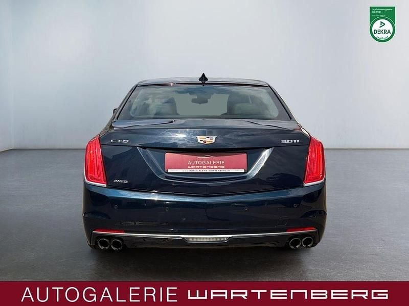 Gebraucht Cadillac CT6 417 PS (306 kW) 2016 Blau Limousine