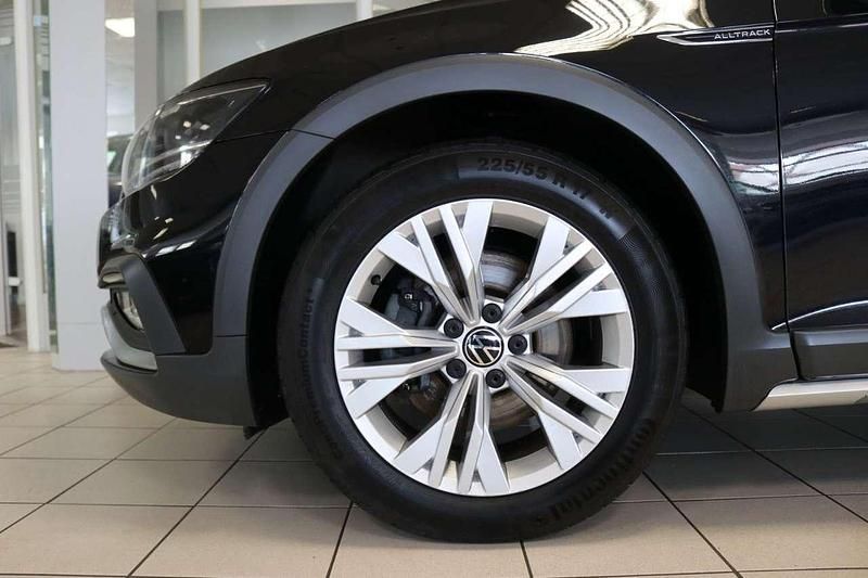 Gebraucht VW Passat Alltrack 200 PS (147 kW) 2021 Schwarz Kombi