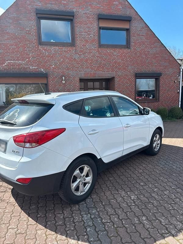 Gebraucht Hyundai ix35 163 PS (119 kW) 2010 Weiß SUV