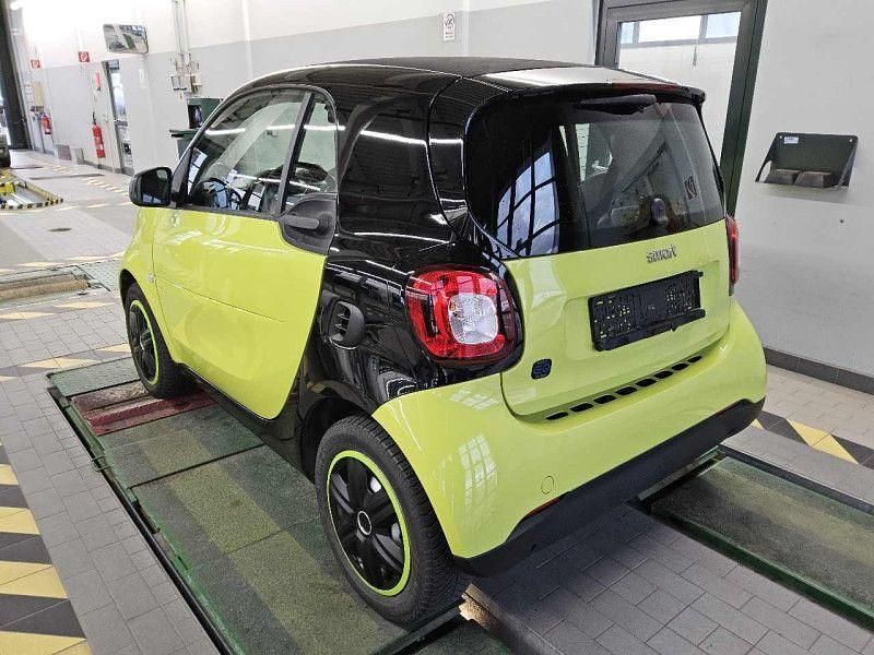 Gebraucht Smart ForTwo Electric Drive 60 kW (82 PS) 2022 Schwarz Coupé