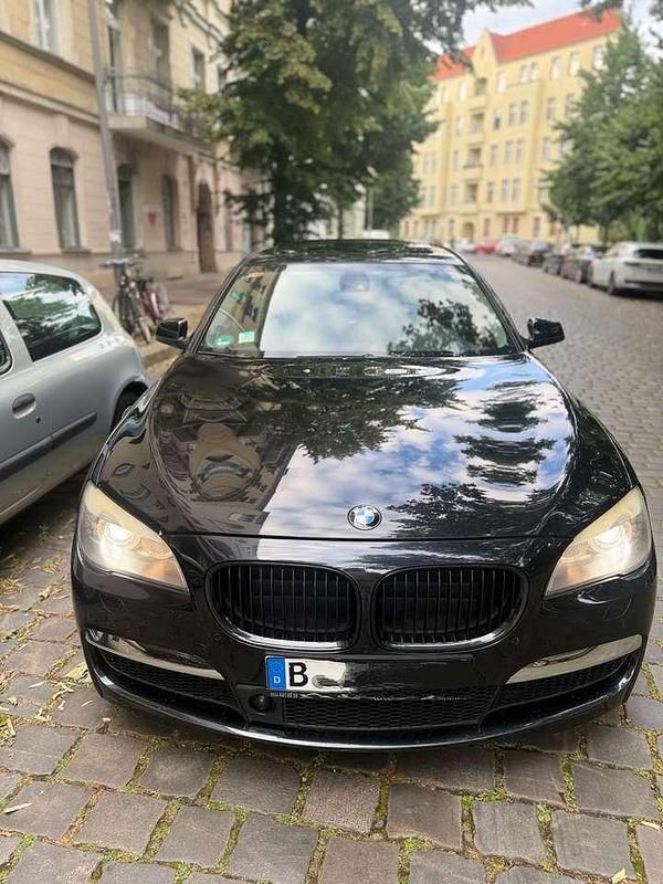 Schwarz Gebraucht 2009 BMW 730 Limousine | 8.599 € (Superpreis) - Bild 1/4