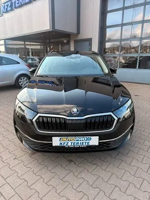 Gebraucht Skoda Octavia 150 PS (110 kW) 2025 Schwarz Kombi