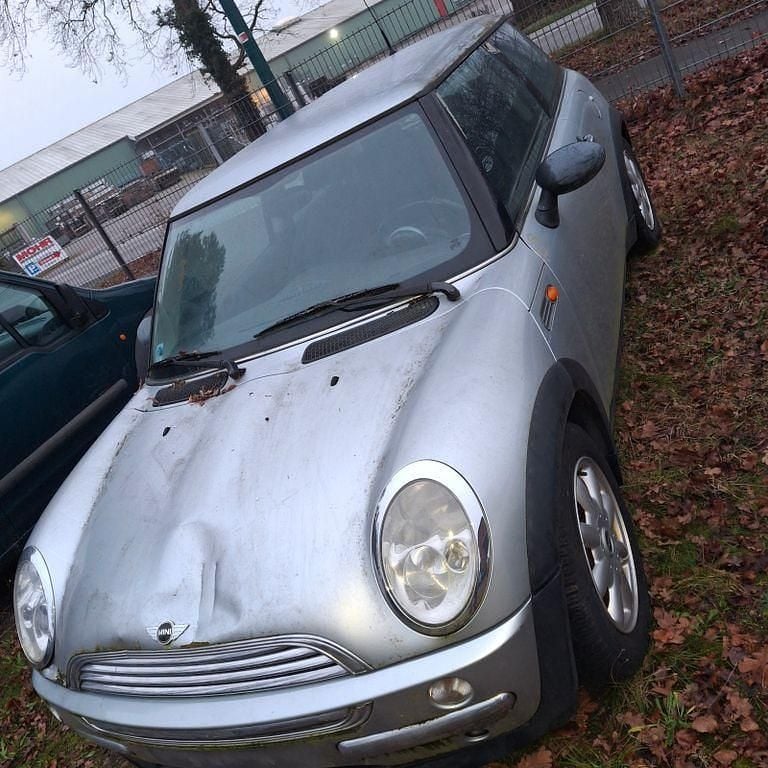 Silber Gebraucht 2004 Mini ONE Kleinwagen | 990 € (Superpreis) - Bild 1/1