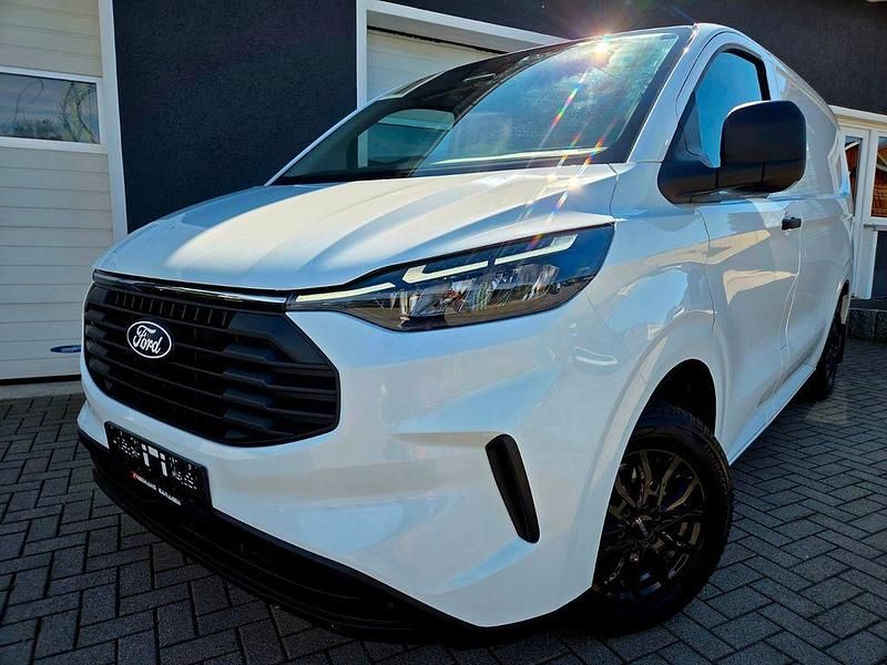 Gebraucht Ford Transit Custom Trend 136 PS (100 kW) 2024 Weiß Van / Kleinbus