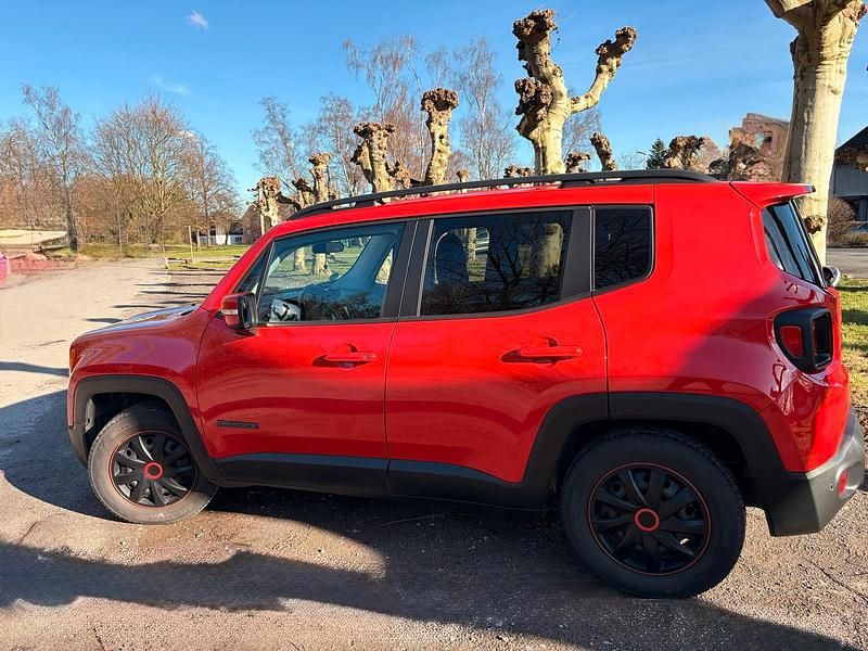 Gebraucht Jeep Renegade Limited 110 PS (80 kW) 2017 Rot SUV