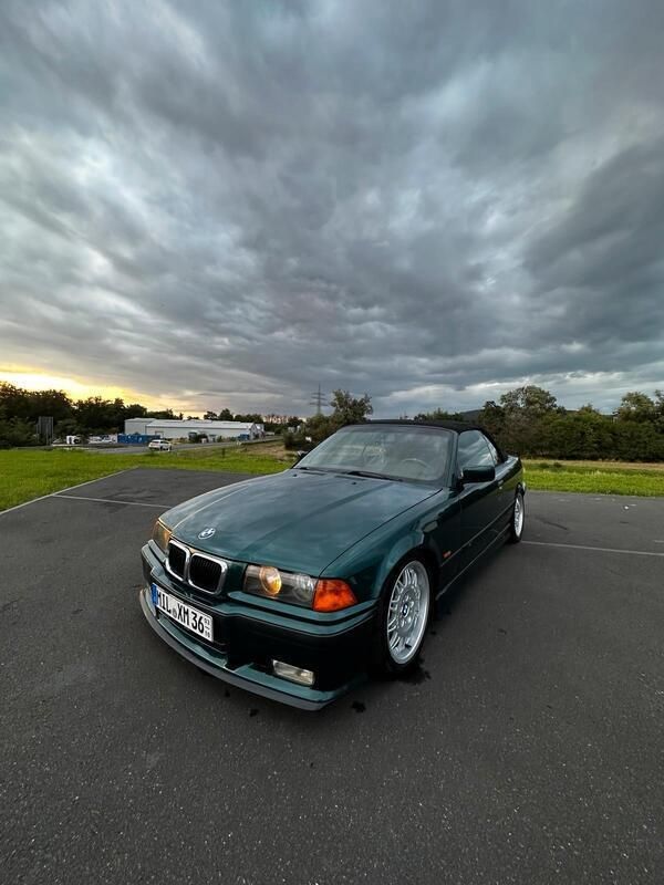 Grün Gebraucht 1997 BMW 320 Cabriolet M Sport Cabrio | 9.000 € (Fairer Preis) - Bild 1/4