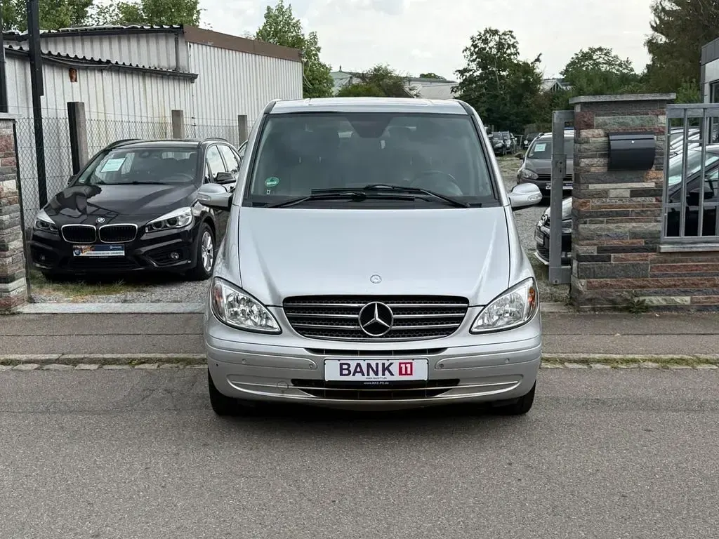 Gebraucht Mercedes Viano 150 PS (110 kW) 2004 Silber Van / Kleinbus