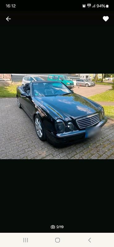 Schwarz Gebraucht 2002 Mercedes CLK230 Cabrio | 6.300 € (Fairer Preis) - Bild 1/4
