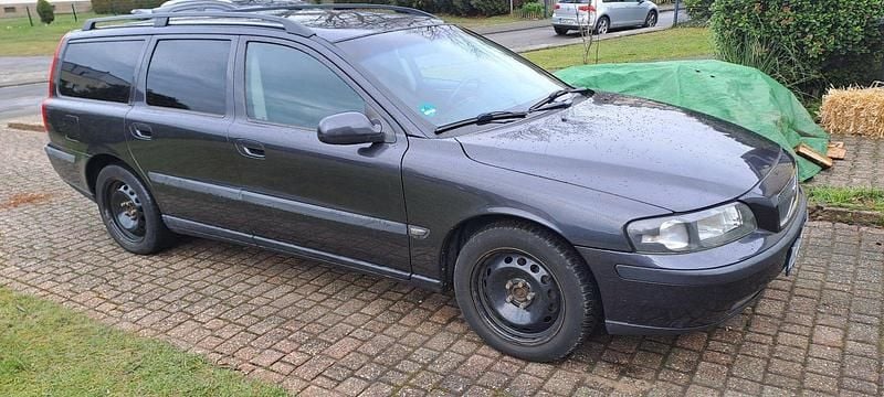 Gebraucht Volvo V70 140 PS (102 kW) 2003 Schwarz Kombi