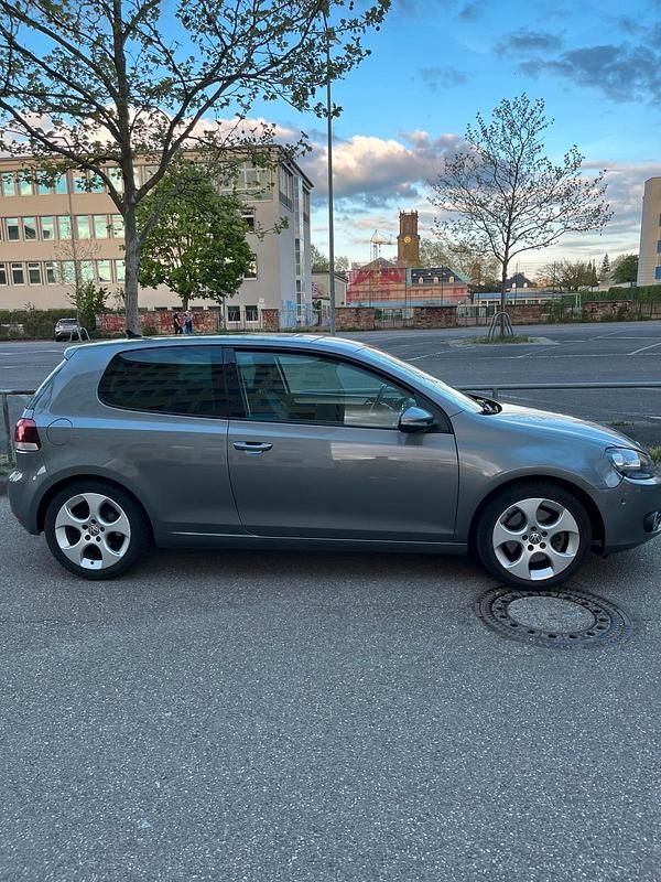 Second-hand VW Golf 160 CP (117 kW) 2009 Gri Coupe