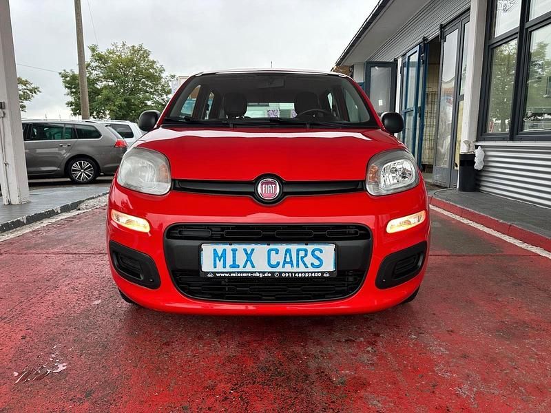 Gebraucht Fiat Panda Easy 69 PS (50 kW) 2018 Rot Kleinwagen
