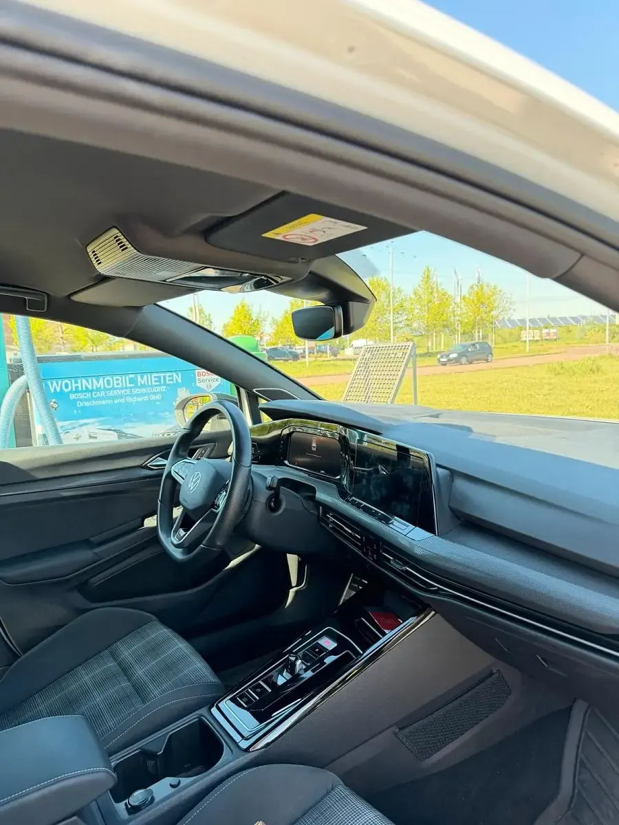 Gebraucht VW Golf VIII GTD 200 PS (147 kW) 2024 Weiß Kombi