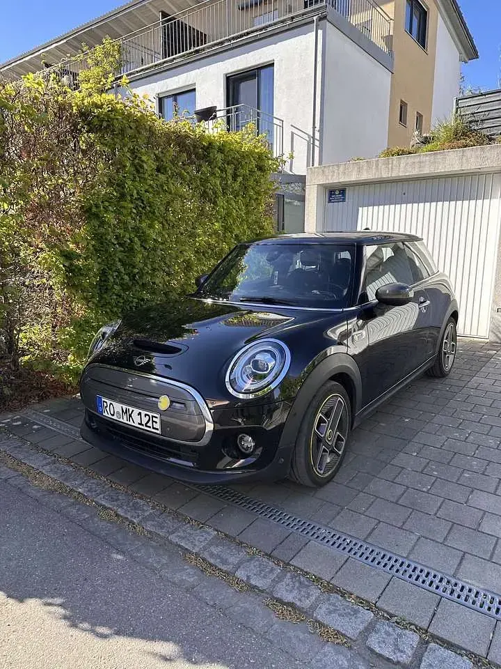 Gebraucht Mini Cooper SE 135 kW (184 PS) 2021 Kleinwagen