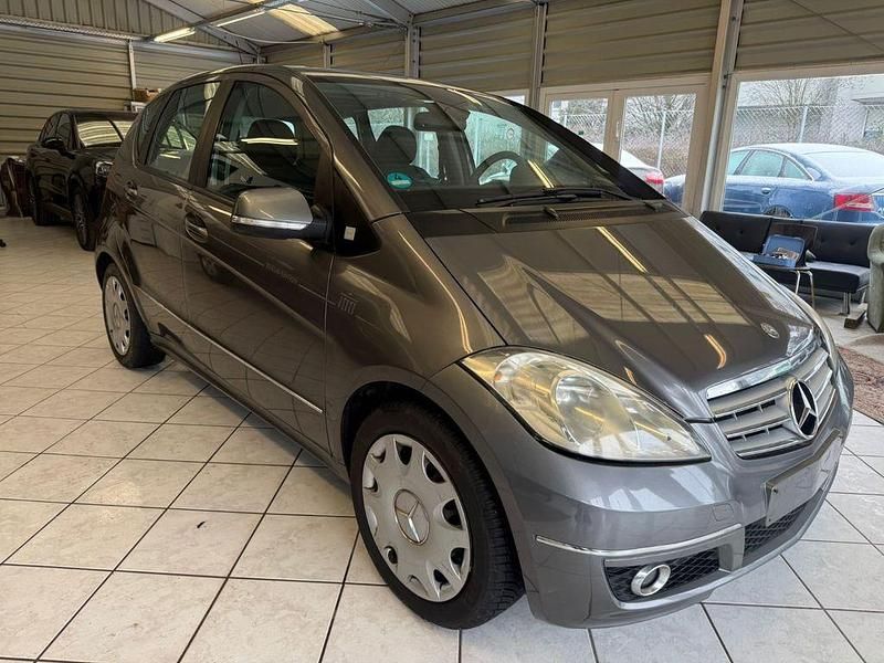 Gebraucht Mercedes A170 116 PS (85 kW) 2009 Grau Limousine