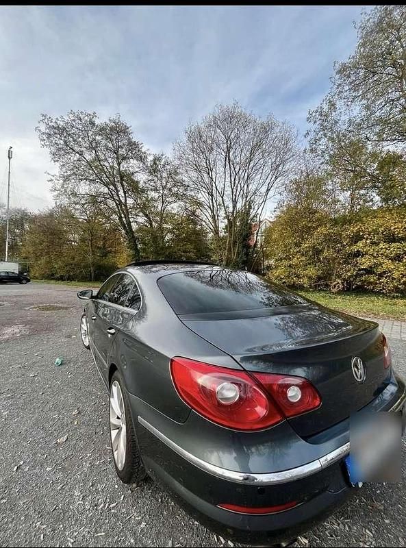 Second-hand VW Passat 197 CP (144 kW) 2008 Coupe