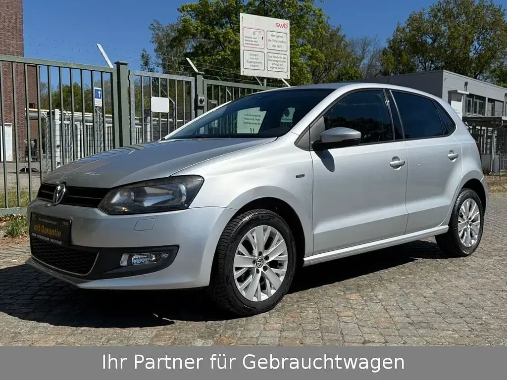 Gebraucht VW Polo 90 PS (66 kW) 2013 Silber Kleinwagen