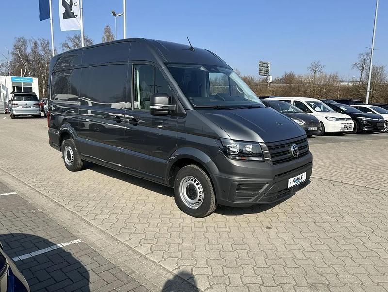 Gebraucht VW Crafter 103 PS (75 kW) 2026 Grau Van