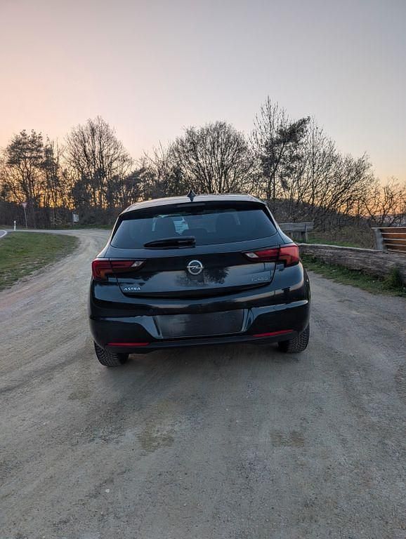 Gebraucht Opel Astra Dynamic 150 PS (110 kW) 2016 Schwarz Limousine