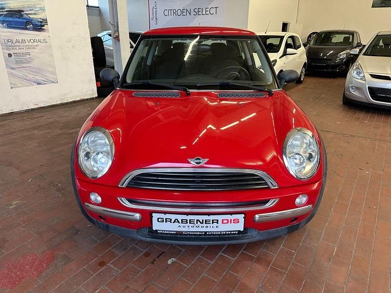Gebraucht Mini ONE Pepper 90 PS (66 kW) 2002 Rot Kleinwagen