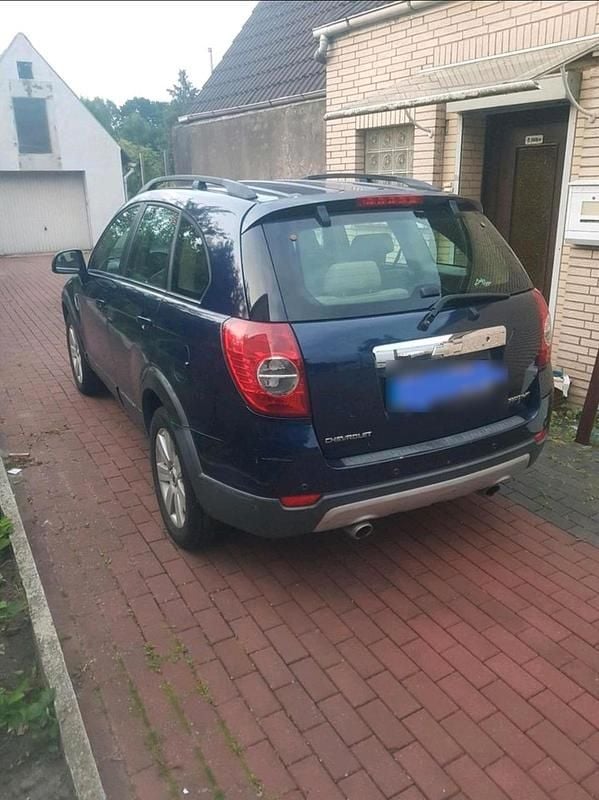 Gebraucht Chevrolet Captiva 150 PS (110 kW) 2008 Blau SUV