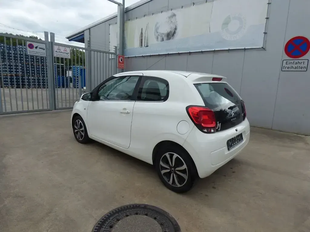 Gebraucht Citroën C1 Shine 82 PS (60 kW) 2016 Weiß Kleinwagen