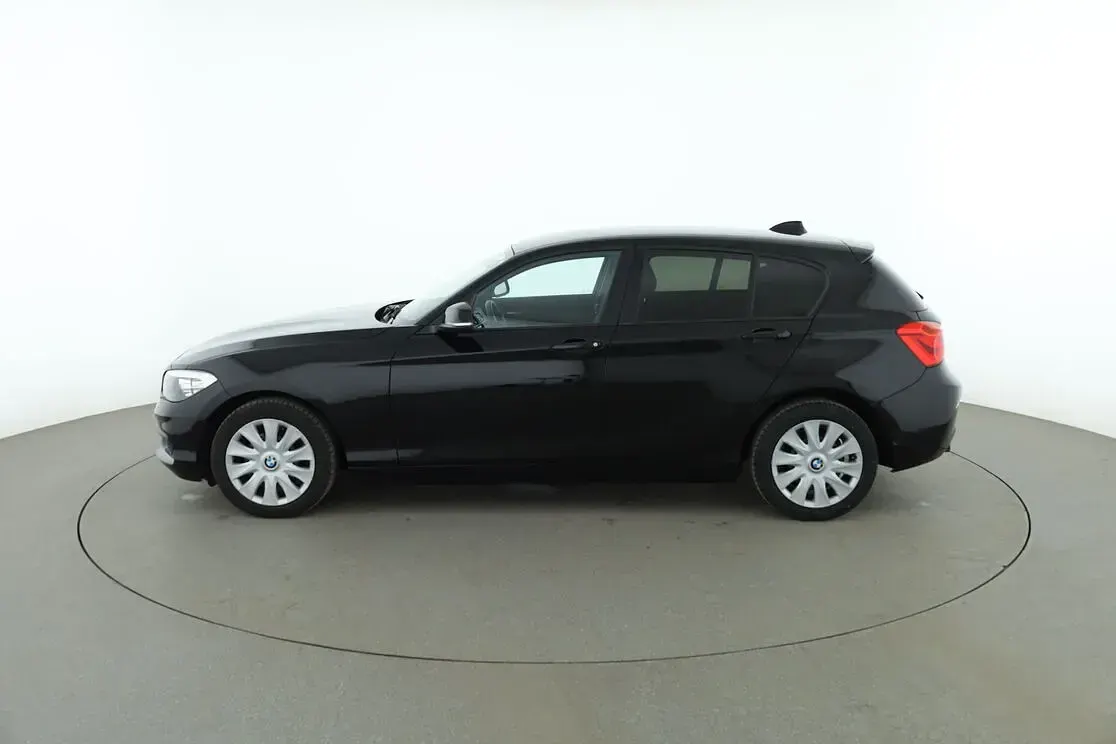 Gebraucht BMW 116 Advantage 109 PS (80 kW) 2016 Schwarz Kleinwagen