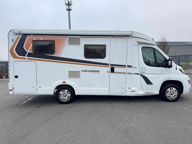 Gebraucht Weinsberg CaraCompact 131 PS (96 kW) 2016 Weiß Van