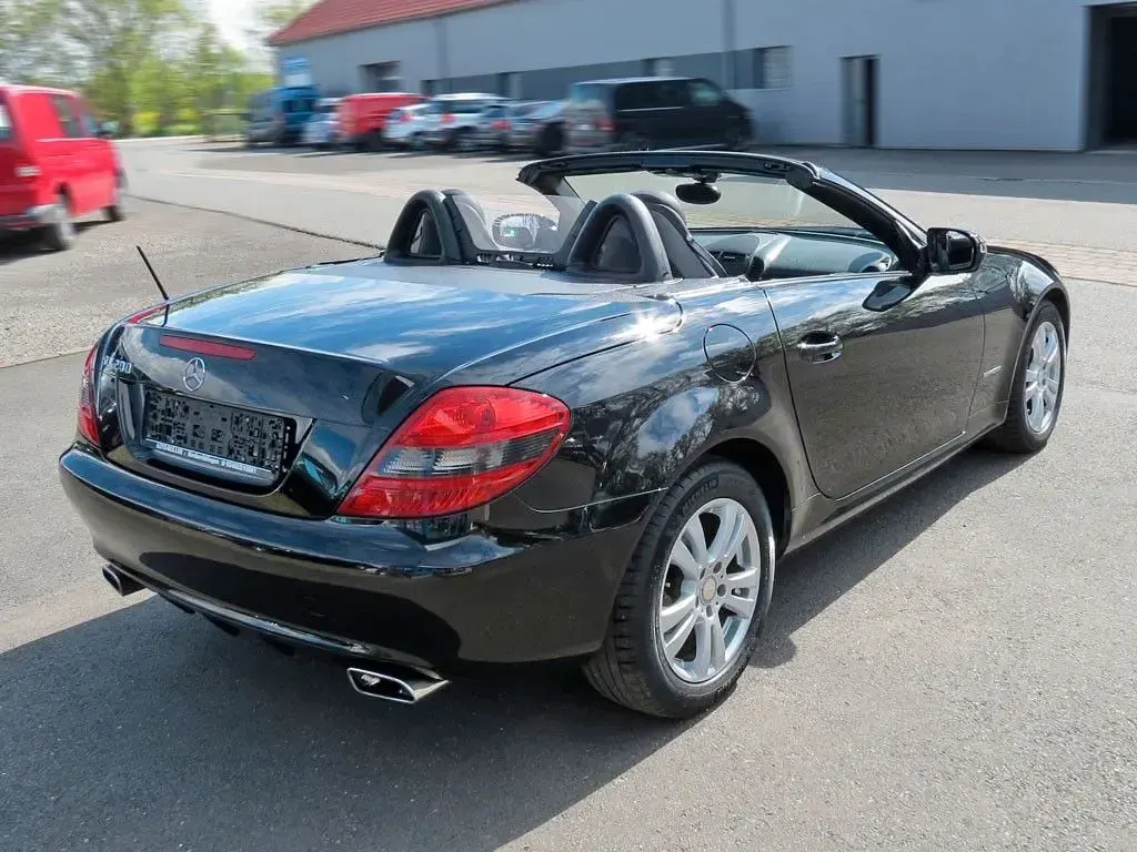 Gebraucht Mercedes SLK200 184 PS (135 kW) 2009 Obsidianschwarz  metalliclack Cabrio