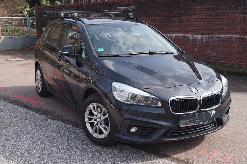 Gebraucht BMW 218 Advantage 150 PS (110 kW) 2017 Schwarz Kombi