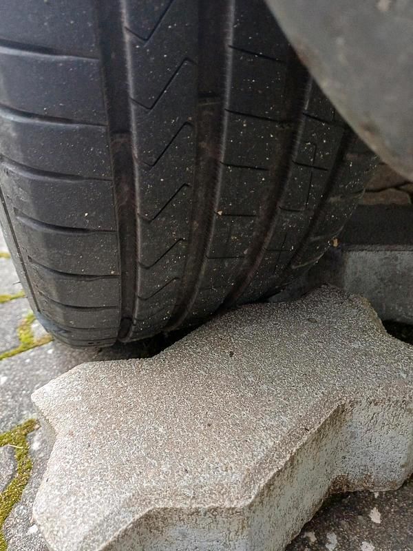Blau Gebraucht 2006 Ford Focus Kombi | 900 € (Superpreis) - Bild 1/4