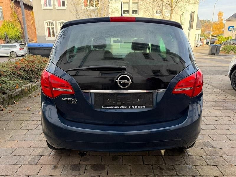 Gebraucht Opel Meriva Design Edition 101 PS (74 kW) 2011 Ozean blau (p2) Van / Kleinbus
