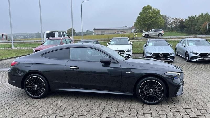 Gebraucht Mercedes CLE300 AMG 204 PS (150 kW) 2025 Lack graphitgrau Coupé