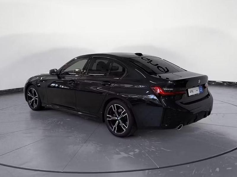 Second-hand BMW 320 Performance 190 CP (139 kW) 2025 Negru Berlinǎ