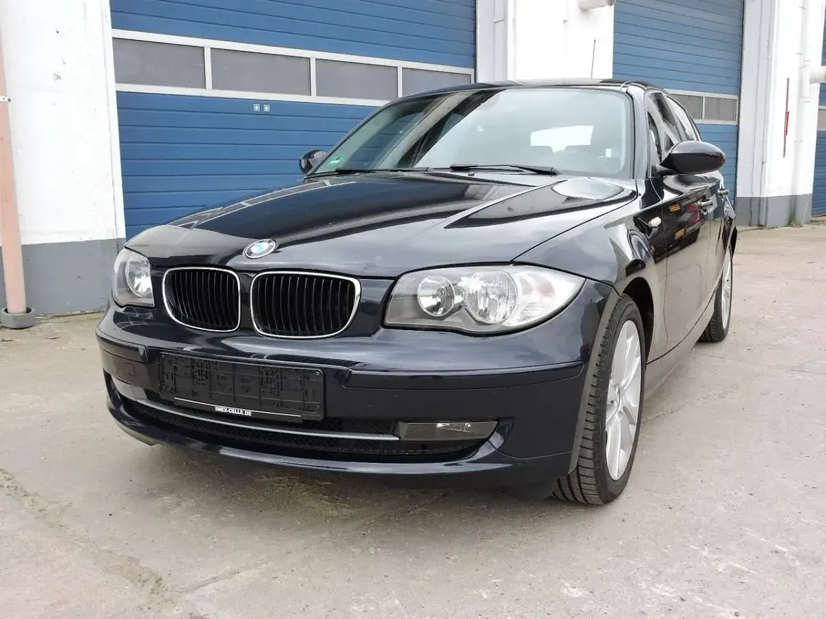 Gebraucht BMW 116 122 PS (89 kW) 2007 Monacoblau metallic Kleinwagen
