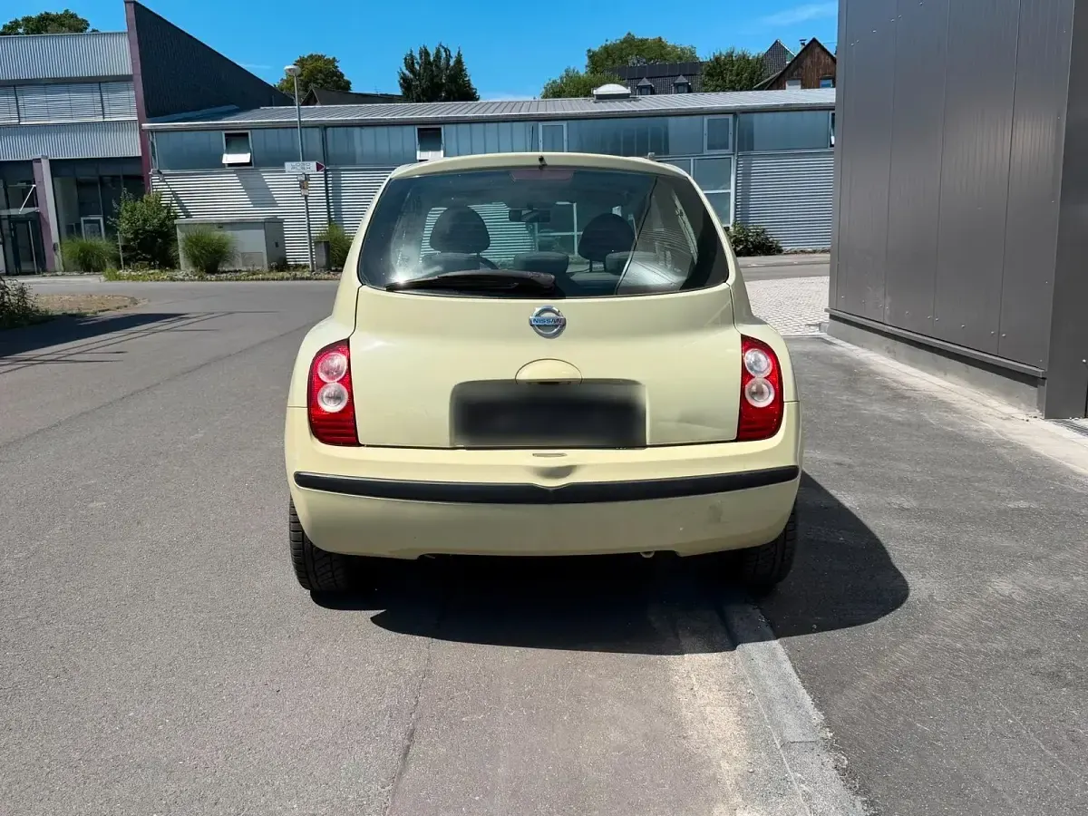Gebraucht Nissan Micra 65 PS (47 kW) 2006 Gelb Kleinwagen