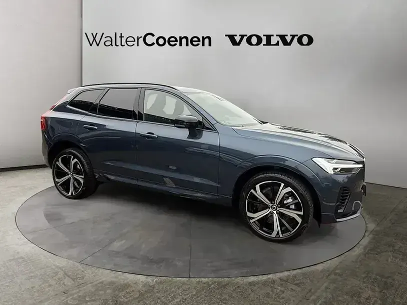 Gebraucht Volvo XC60 Ultra 349 PS (256 kW) 2025 Denim blue (metallic) SUV