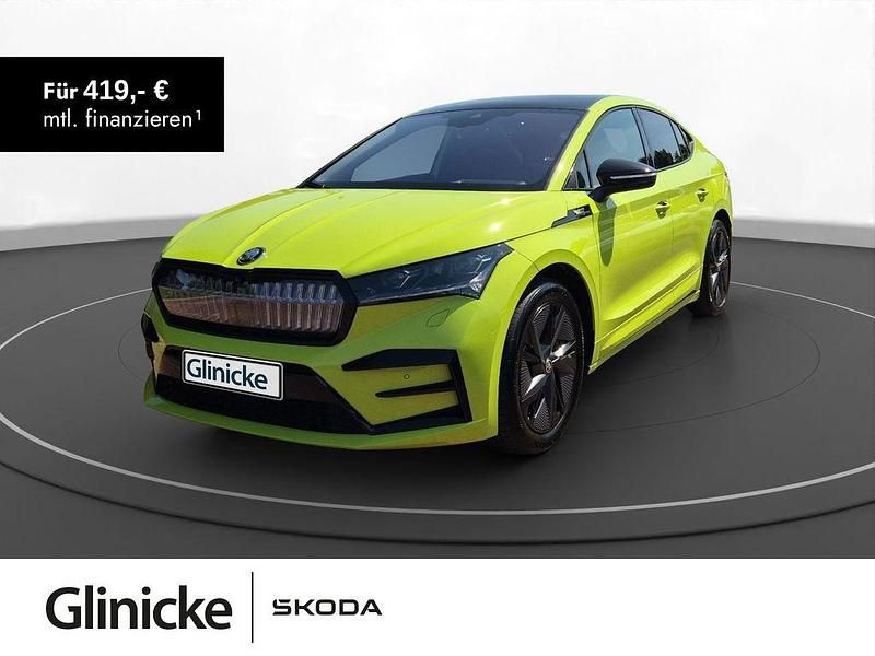 Mamba grün Gebraucht 2023 Skoda Enyaq iV RS SUV | 38.480 € (Superpreis) - Bild 1/3