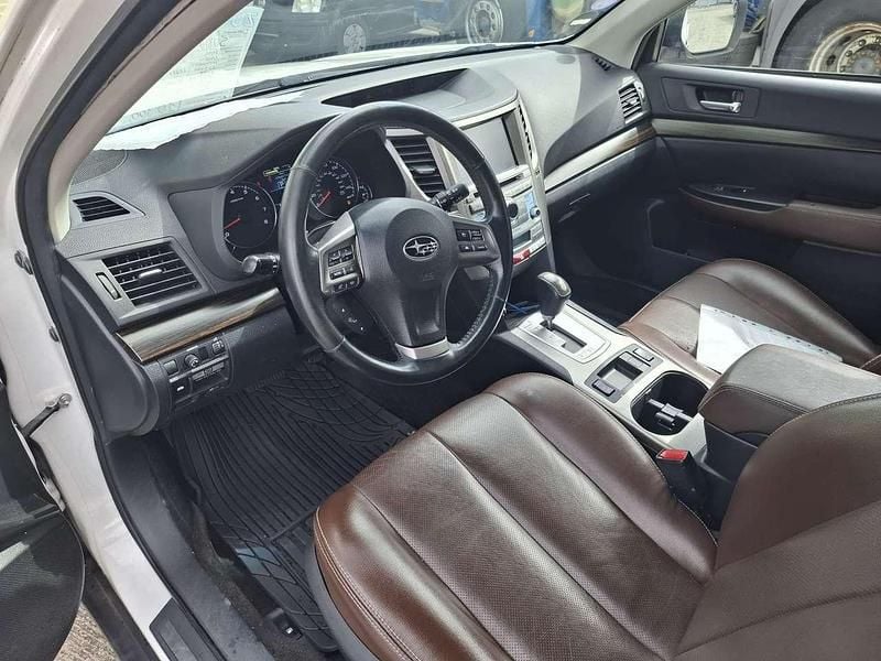 Gebraucht Subaru Outback Comfort 175 PS (128 kW) 2014 Weiß Kombi