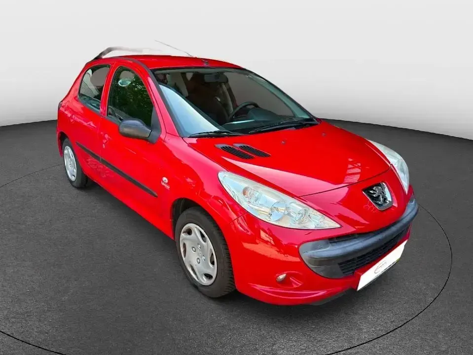 Gebraucht Peugeot 206 75 PS (55 kW) 2010 Rot Limousine