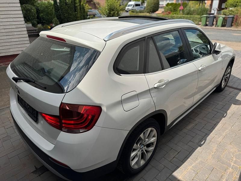 Gebraucht BMW X1 204 PS (150 kW) 2011 Weiß SUV