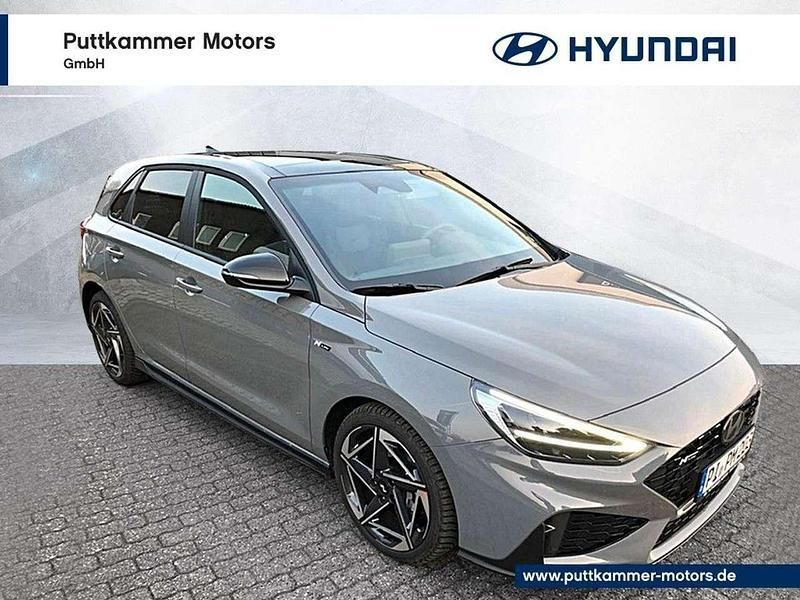 Shadow grey Gebraucht 2024 Hyundai i30 N Line Kleinwagen | 29.900 € (Etwas zu teuer) - Bild 1/4