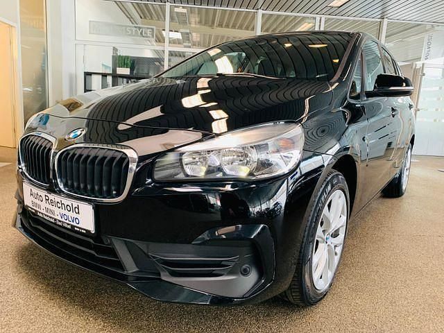 Gebraucht 2019 BMW 218 Gran Tourer Van / Kleinbus | 19.950 € (Teuer) - Bild 1/4